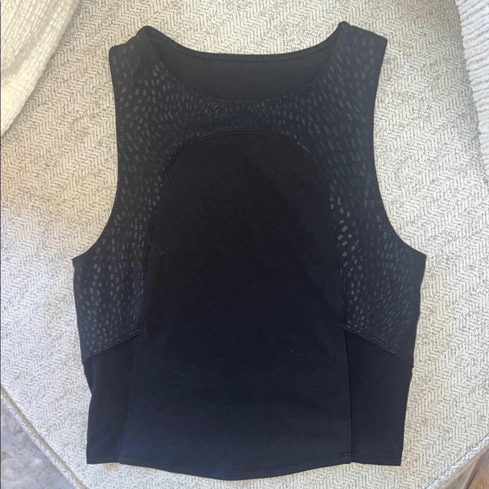 Lululemon tank
